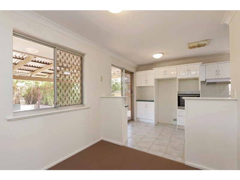 19 Greenough Way, Gosnells WA 6110