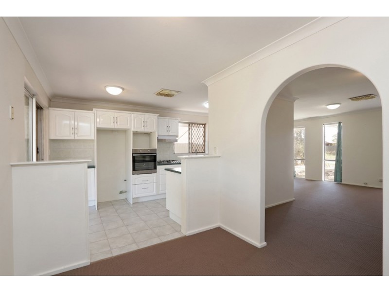 19 Greenough Way, Gosnells WA 6110