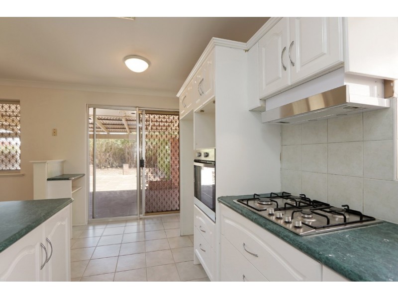 19 Greenough Way, Gosnells WA 6110
