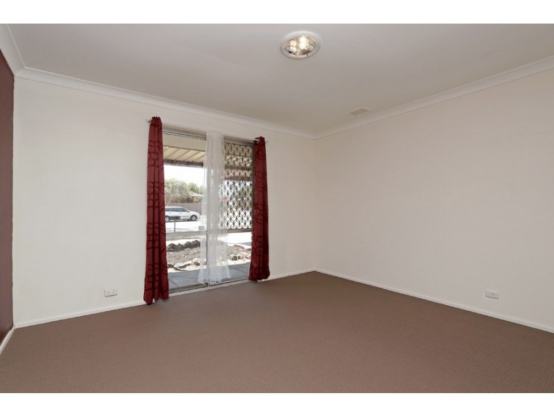 19 Greenough Way, Gosnells WA 6110
