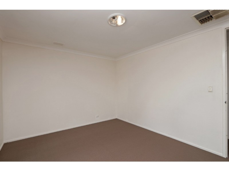 19 Greenough Way, Gosnells WA 6110