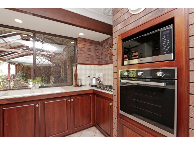 11 Nicol Road, Parkwood WA 6147