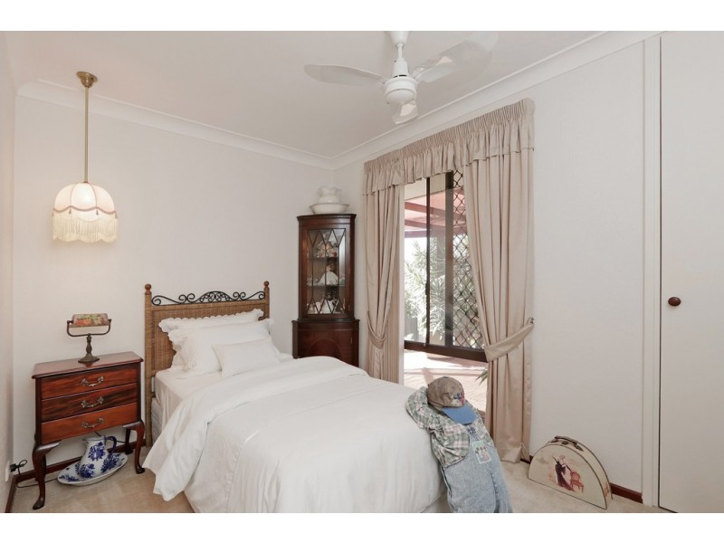 11 Nicol Road, Parkwood WA 6147