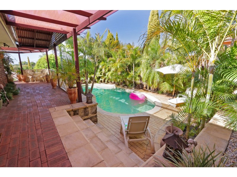 11 Nicol Road, Parkwood WA 6147