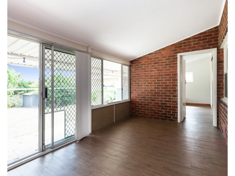 161 Kitchener Road, Alfred Cove WA 6154