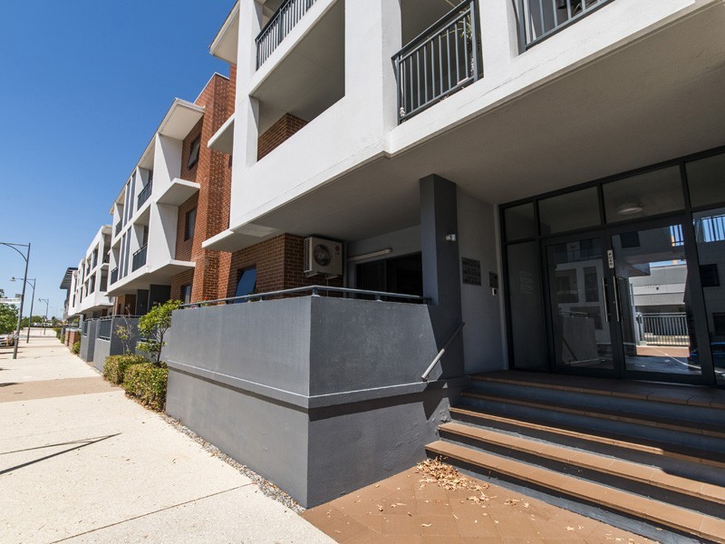 22/2 Stockton Bend, Cockburn Central WA 6164