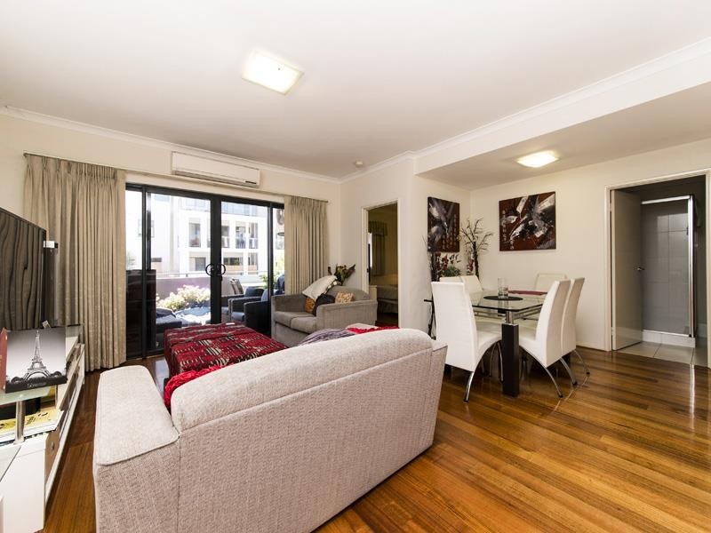 22/2 Stockton Bend, Cockburn Central WA 6164