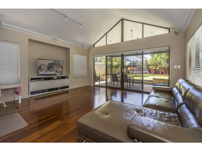 61A St Michael Tce, Mount Pleasant WA 6153