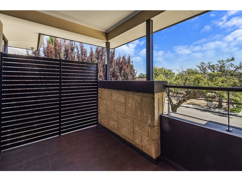 61A St Michael Tce, Mount Pleasant WA 6153