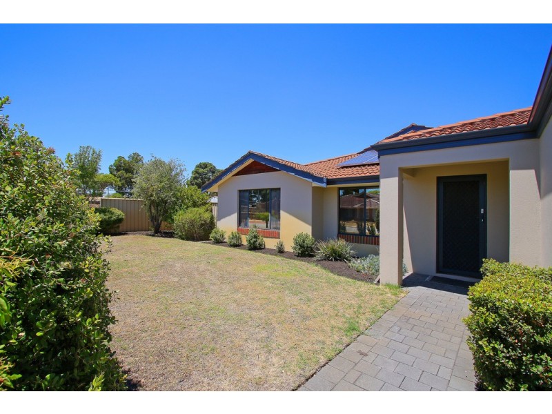 15 Levis Drive, Canning Vale WA 6155