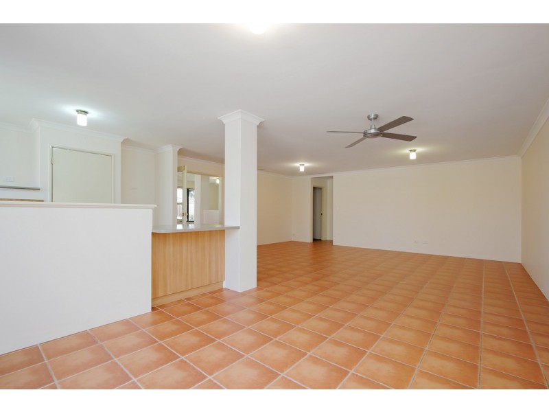 15 Levis Drive, Canning Vale WA 6155