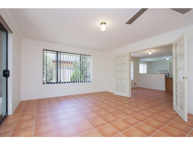 15 Levis Drive, Canning Vale WA 6155