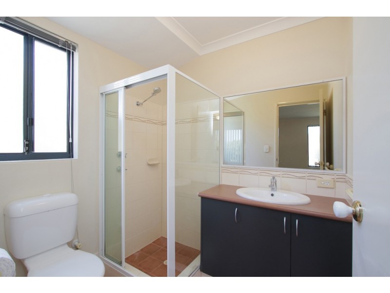 15 Levis Drive, Canning Vale WA 6155