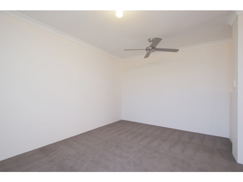 15 Levis Drive, Canning Vale WA 6155