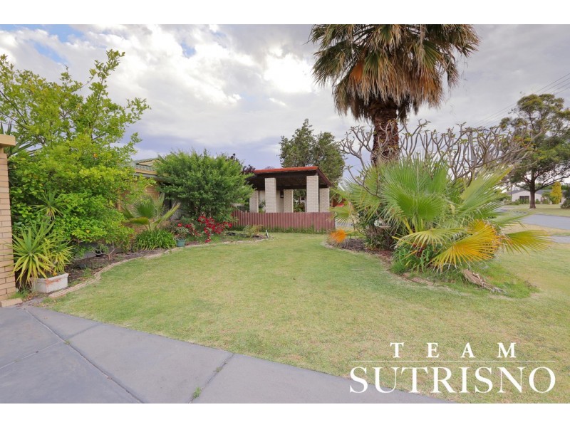 16 Merley Way, Parkwood WA 6147