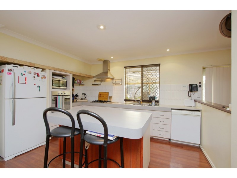 26 Liata Court, Thornlie WA 6108