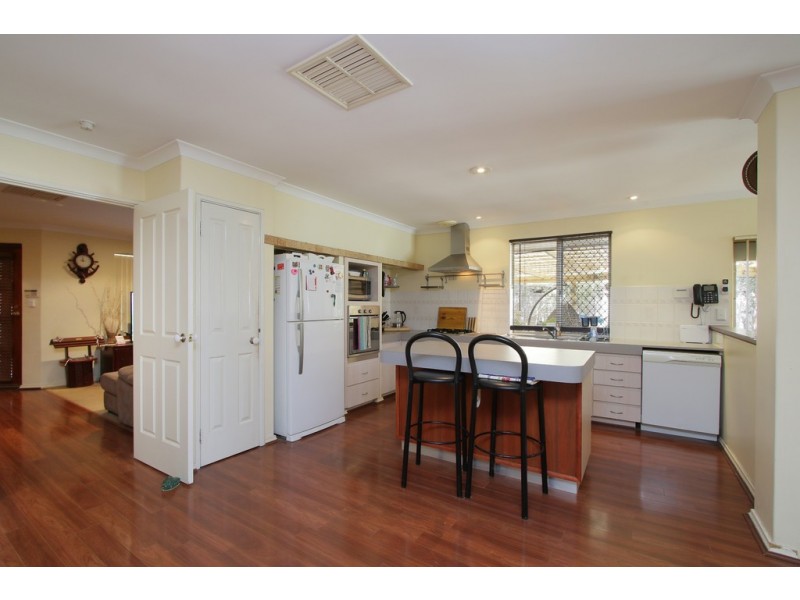 26 Liata Court, Thornlie WA 6108