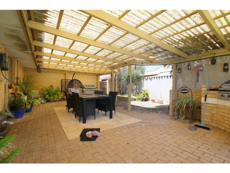 26 Liata Court, Thornlie WA 6108