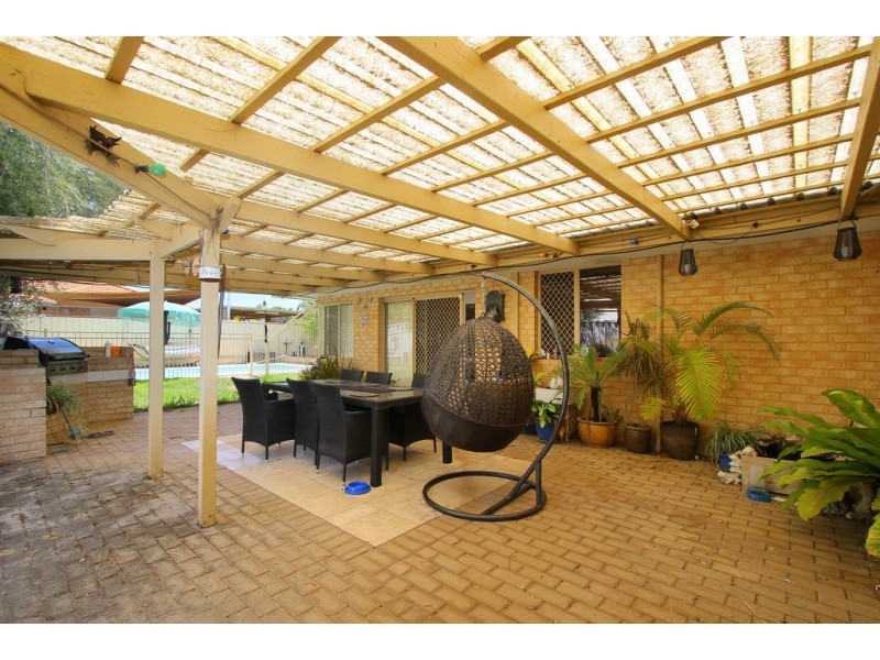 26 Liata Court, Thornlie WA 6108