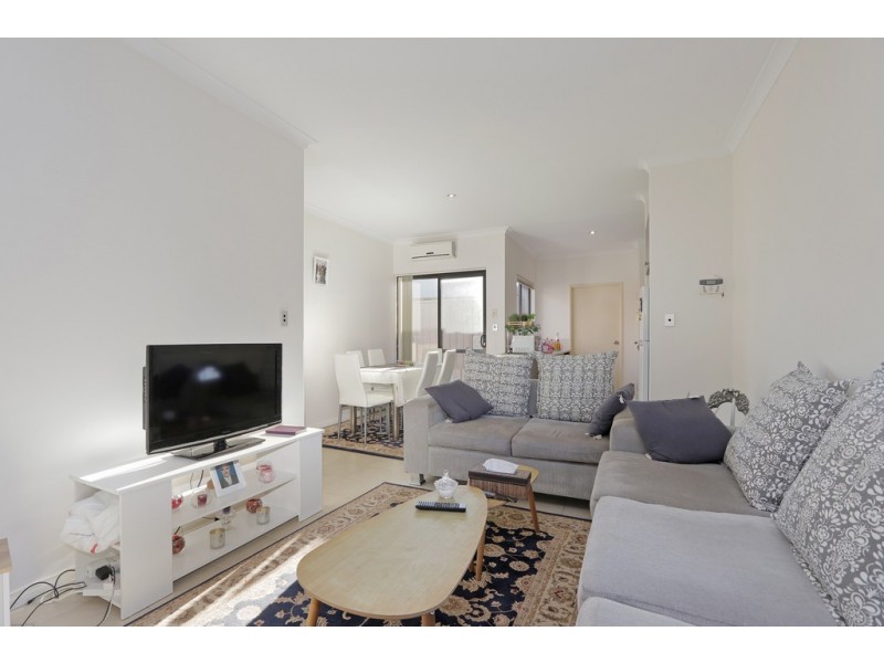 180B Arkana Road, Westminster WA 6061