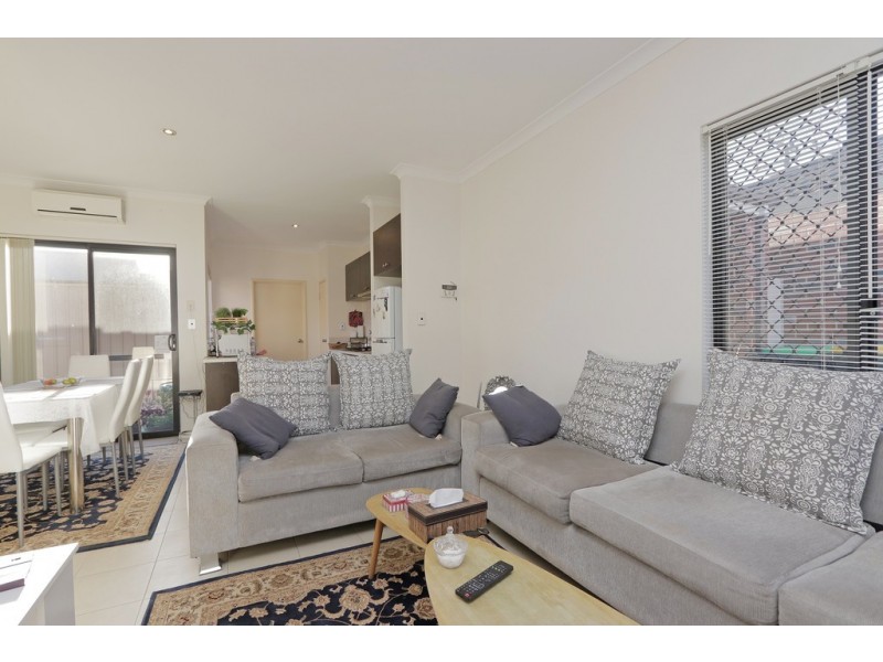 180B Arkana Road, Westminster WA 6061