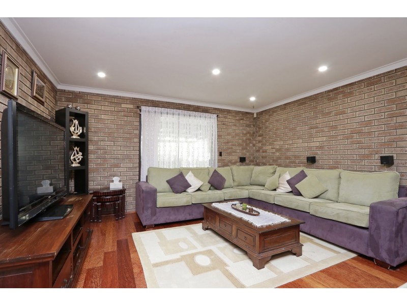 23 Latimer Way, Langford WA 6147