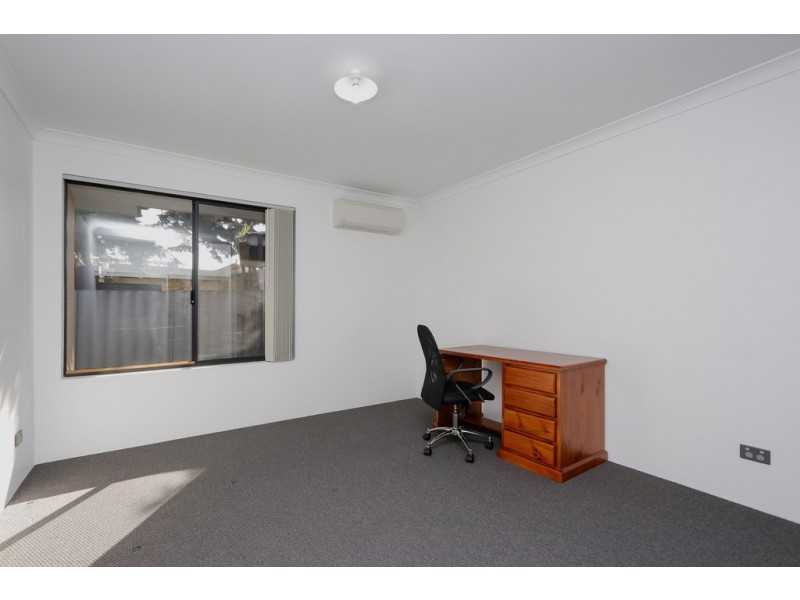 16B Reen Street, St James WA 6102