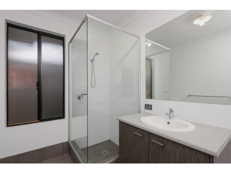 16B Reen Street, St James WA 6102