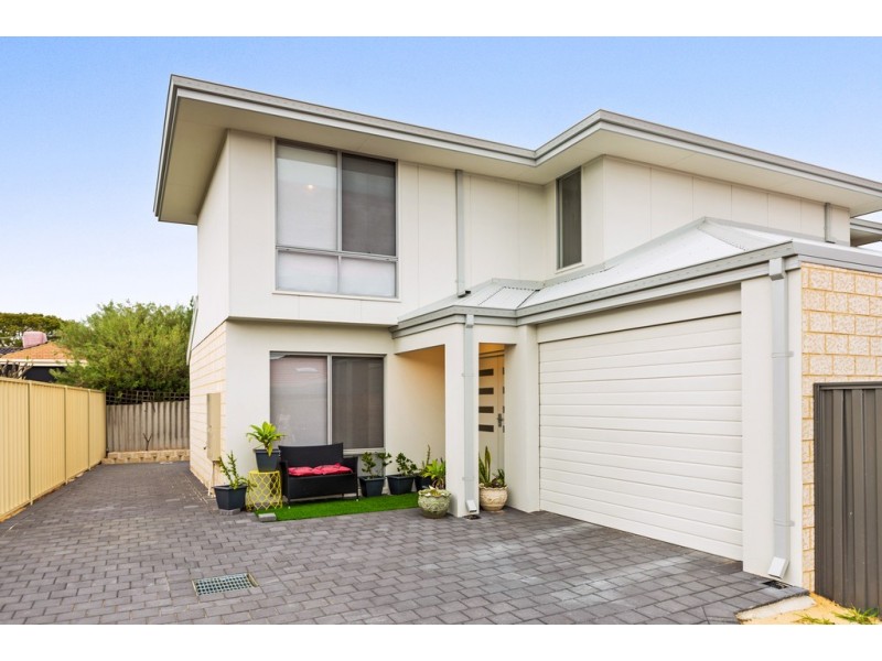 9A Bellairs Rd, Kardinya WA 6163