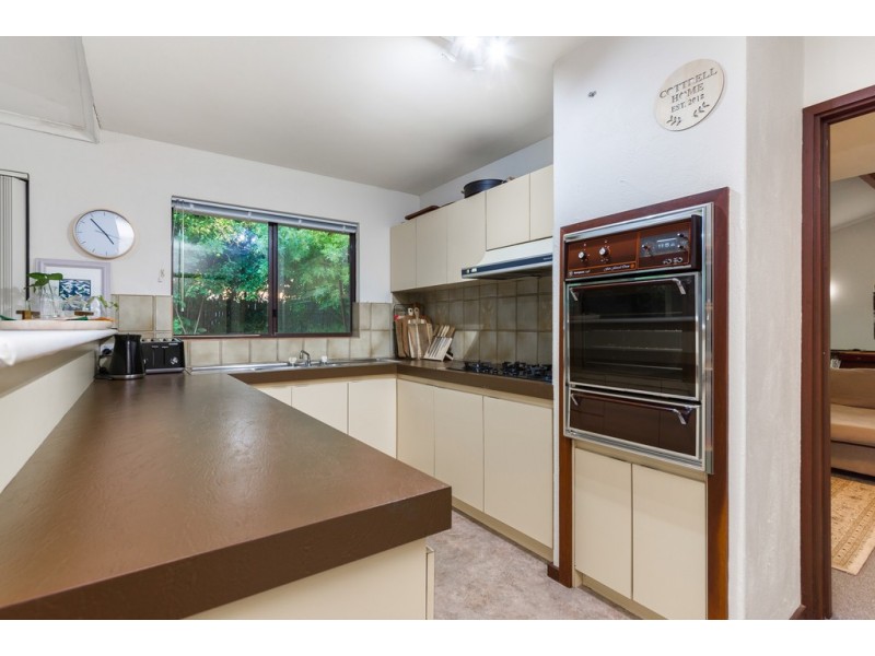 7 Cantray Ave, Applecross WA 6153