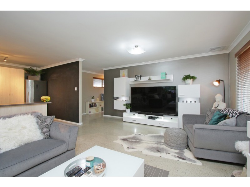 7/61 Whaleback Avenue, Parkwood WA 6147