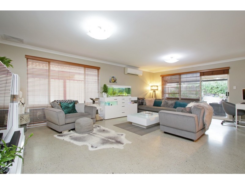 7/61 Whaleback Avenue, Parkwood WA 6147