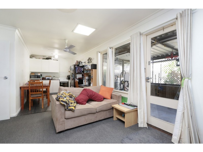 14/88 Church Avenue, Armadale WA 6112