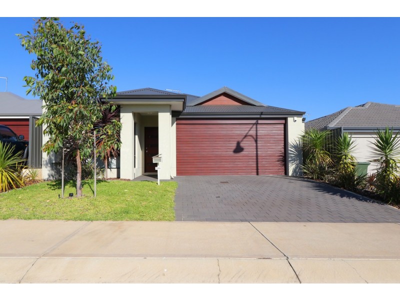 146 Mornington Crescent, Wandi WA 6167
