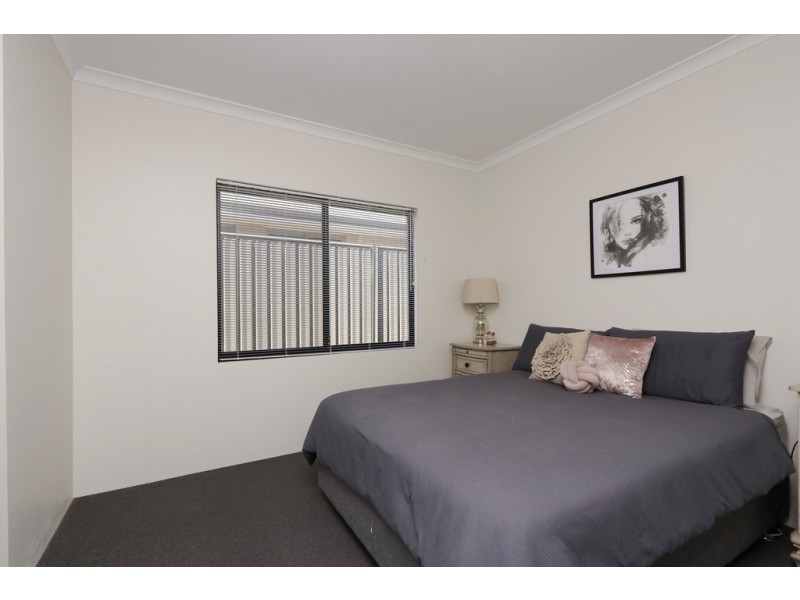 146 Mornington Crescent, Wandi WA 6167