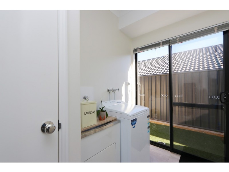 146 Mornington Crescent, Wandi WA 6167