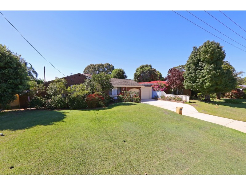 17 Waverley Way, Parkwood WA 6147