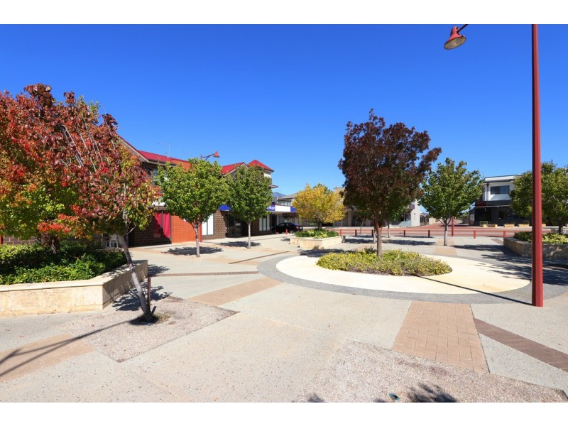 157 Canna Drive, Canning Vale WA 6155