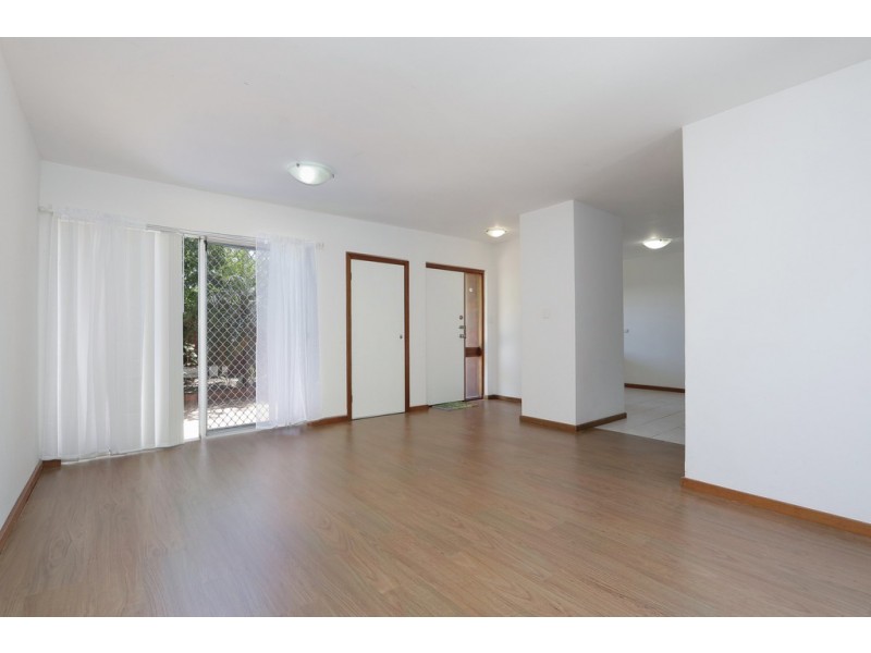 1/3 Marsh Road, Mount Richon WA 6112