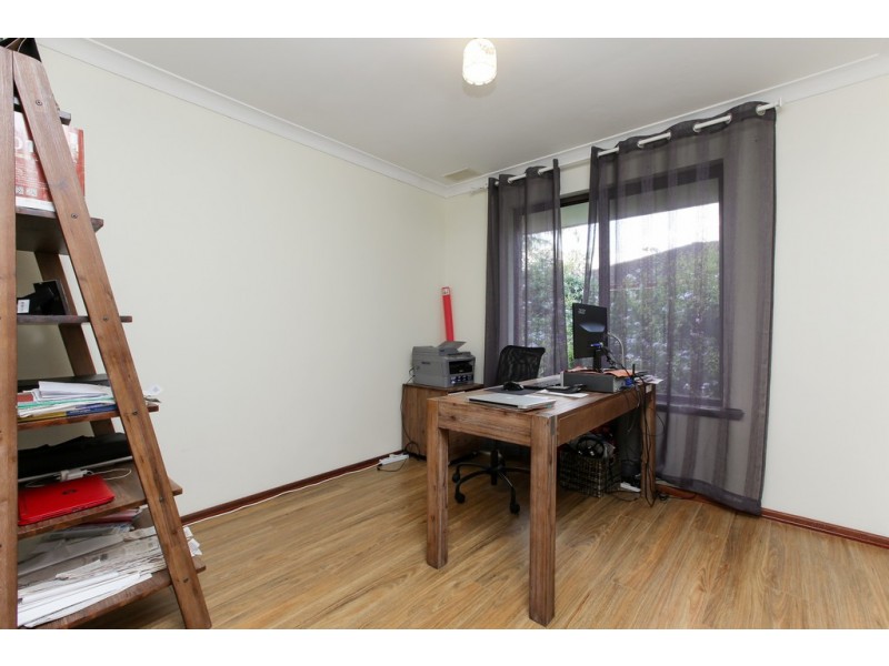 15 Wheatley Drive, Bull Creek WA 6149