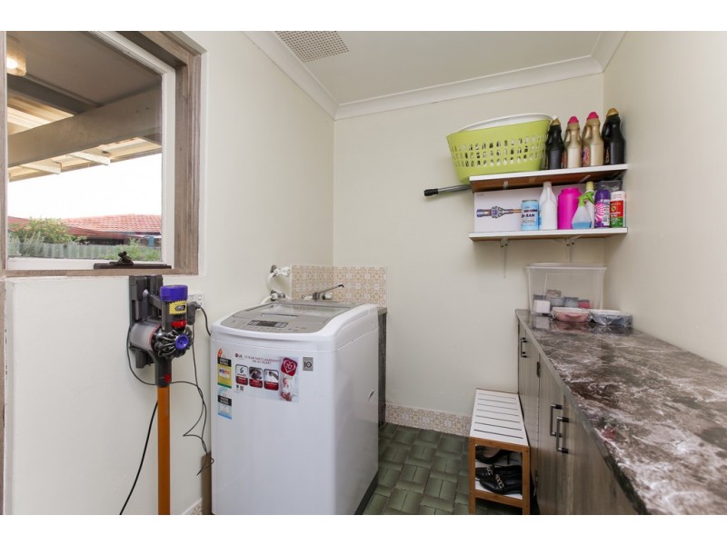 15 Wheatley Drive, Bull Creek WA 6149