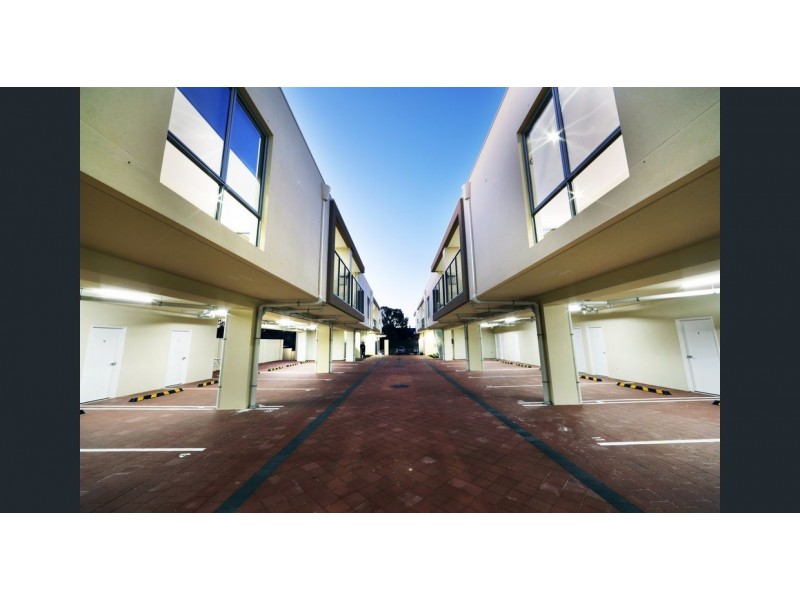 1-12/3 Oak Street, Cannington WA 6107