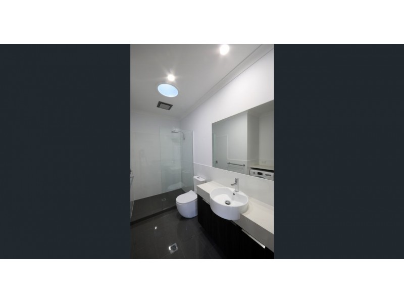 1-12/3 Oak Street, Cannington WA 6107