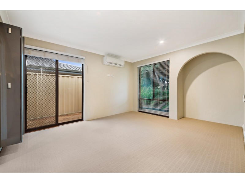 7 Kershaw Gardens, Leeming WA 6149