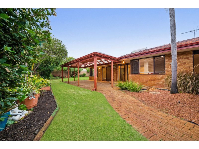 7 Kershaw Gardens, Leeming WA 6149