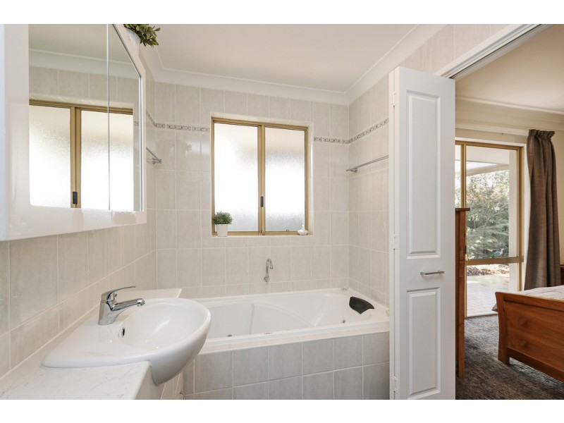 34B Chaparral Crescent, Willetton WA 6155