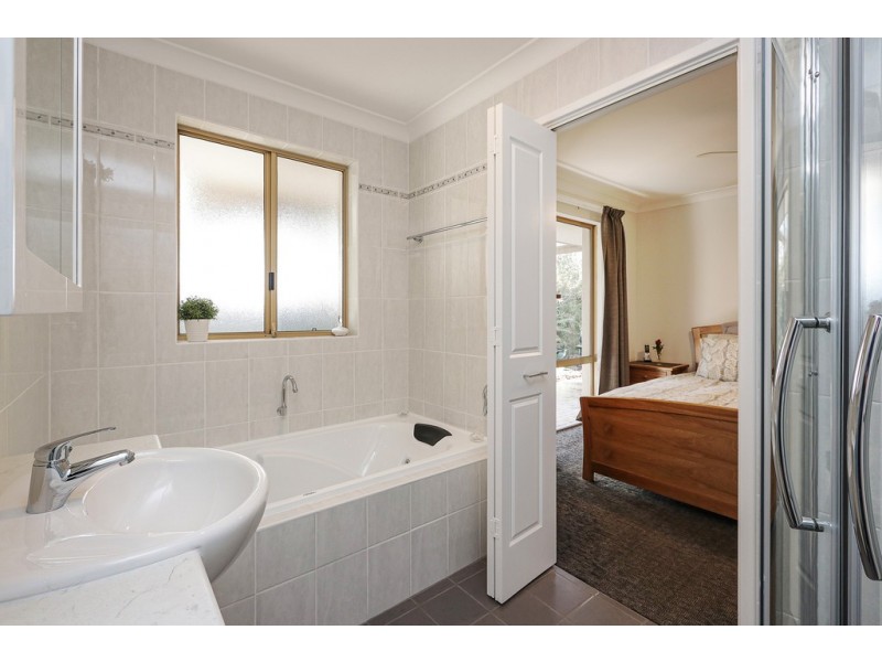 34B Chaparral Crescent, Willetton WA 6155