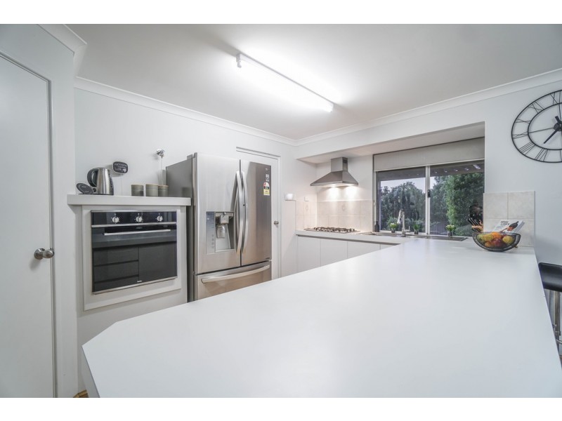 14 The Crest, Cockburn Central WA 6164