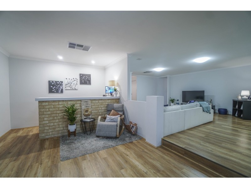 14 The Crest, Cockburn Central WA 6164