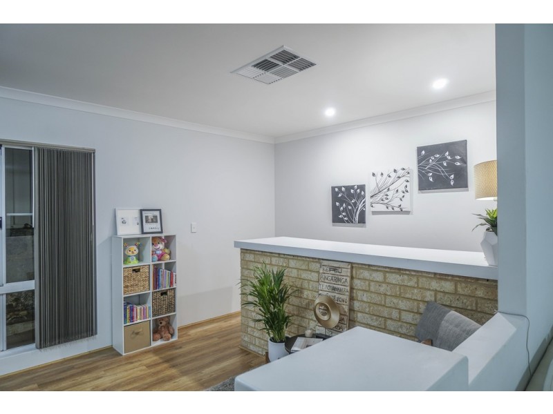 14 The Crest, Cockburn Central WA 6164